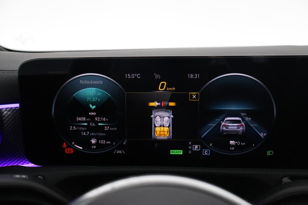 MERCEDES-BENZ CLA 2022