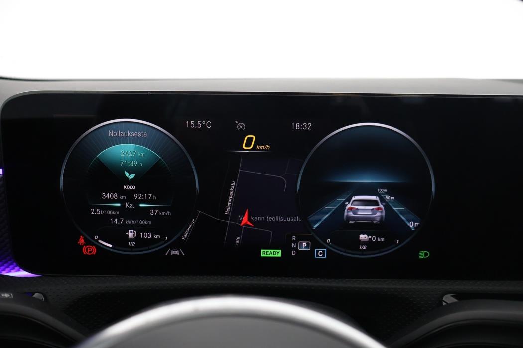 MERCEDES-BENZ CLA 2022