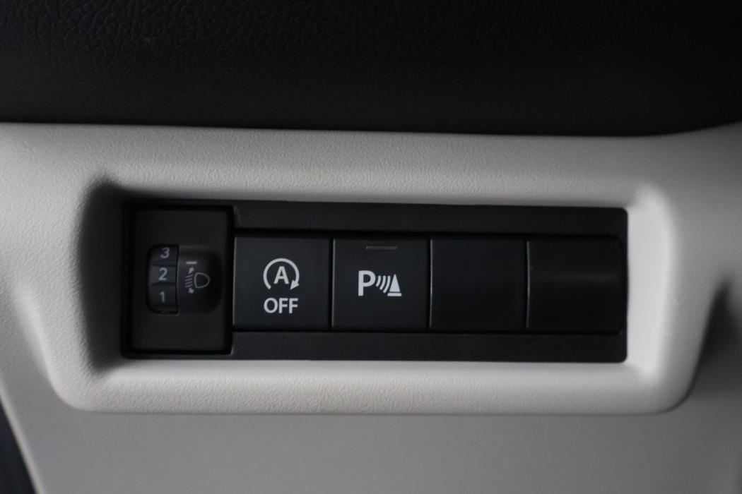 SUZUKI Swift 2024