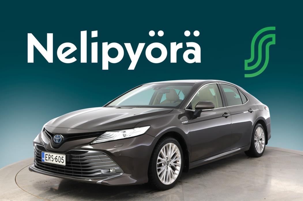 TOYOTA Camry 2019