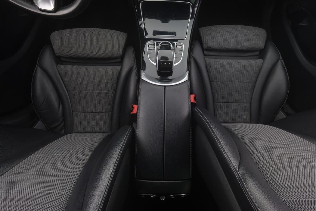 MERCEDES-BENZ C 2016