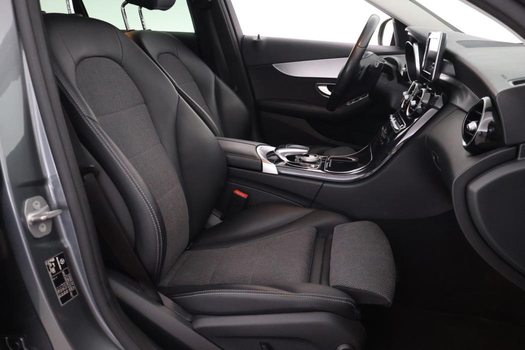 MERCEDES-BENZ C 2016