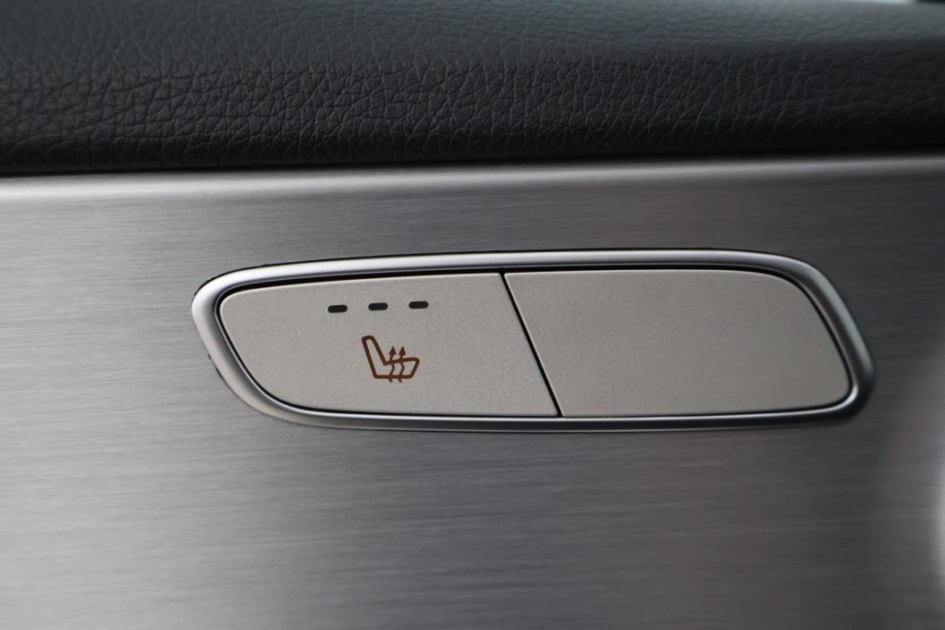 MERCEDES-BENZ C 2016