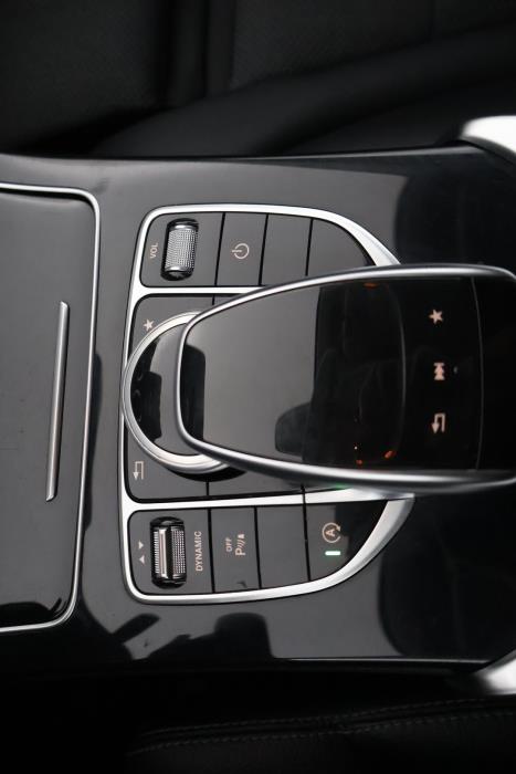 MERCEDES-BENZ C 2016