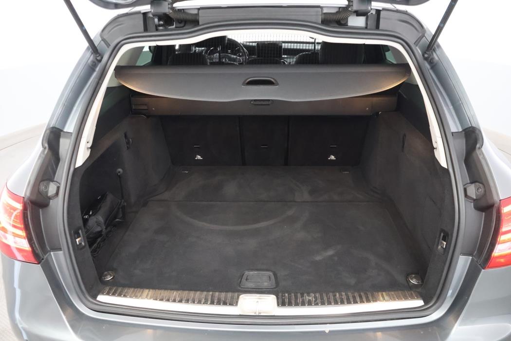 MERCEDES-BENZ C 2016