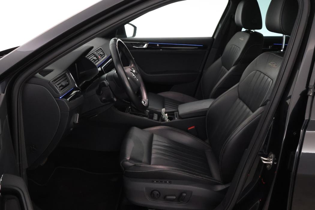 SKODA Superb 2023