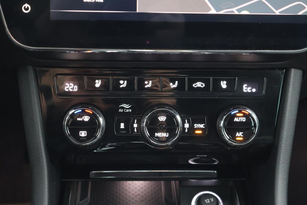SKODA Superb 2023