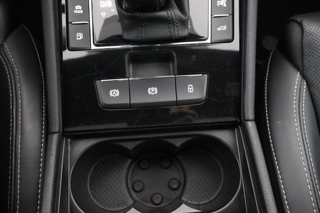 SKODA Superb 2023