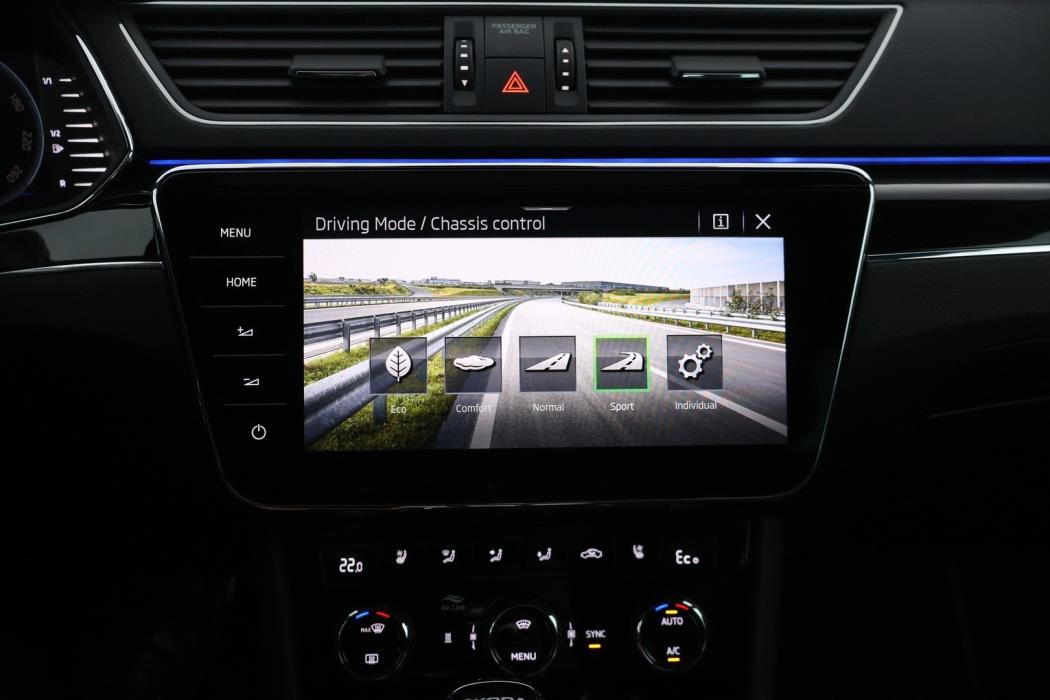 SKODA Superb 2023