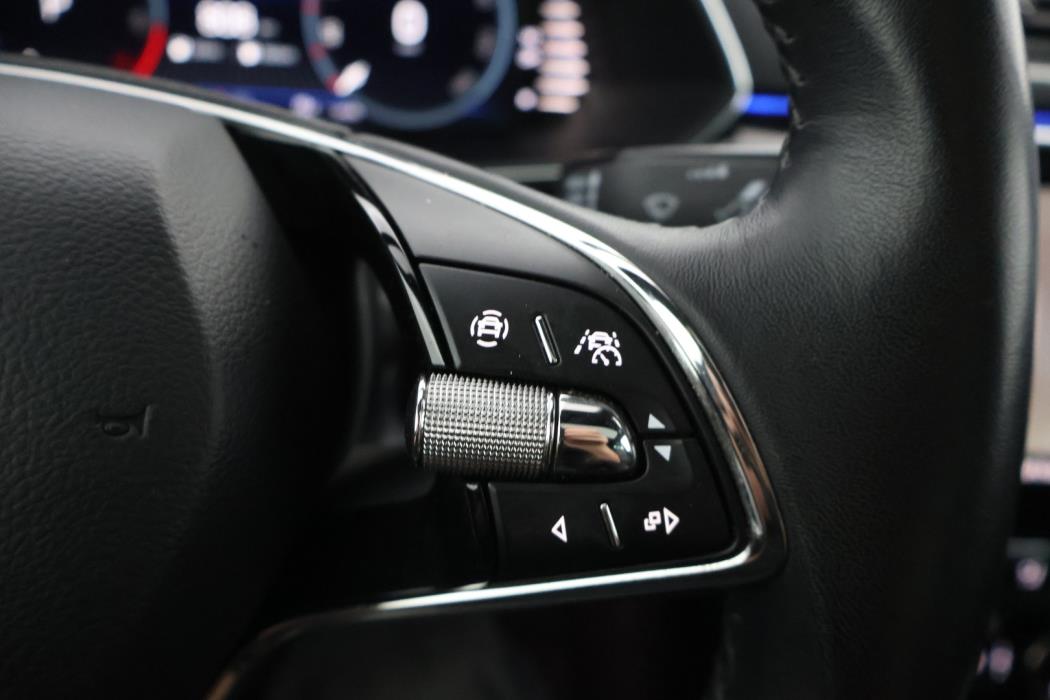 SKODA Superb 2023