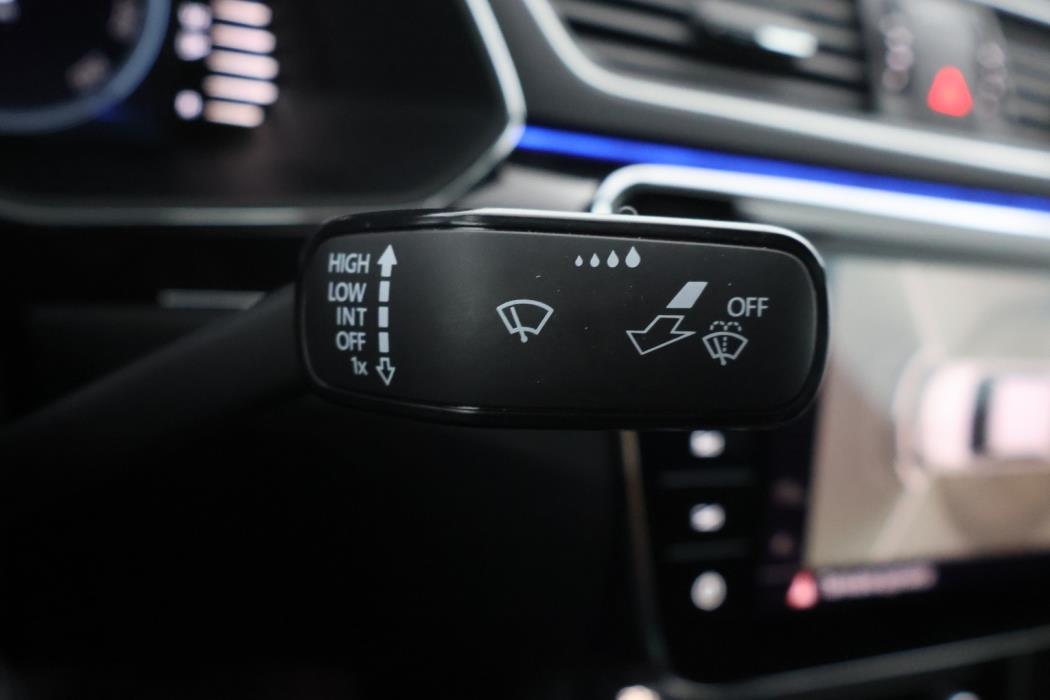 SKODA Superb 2023