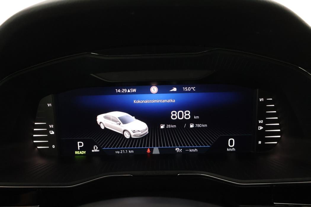 SKODA Superb 2023