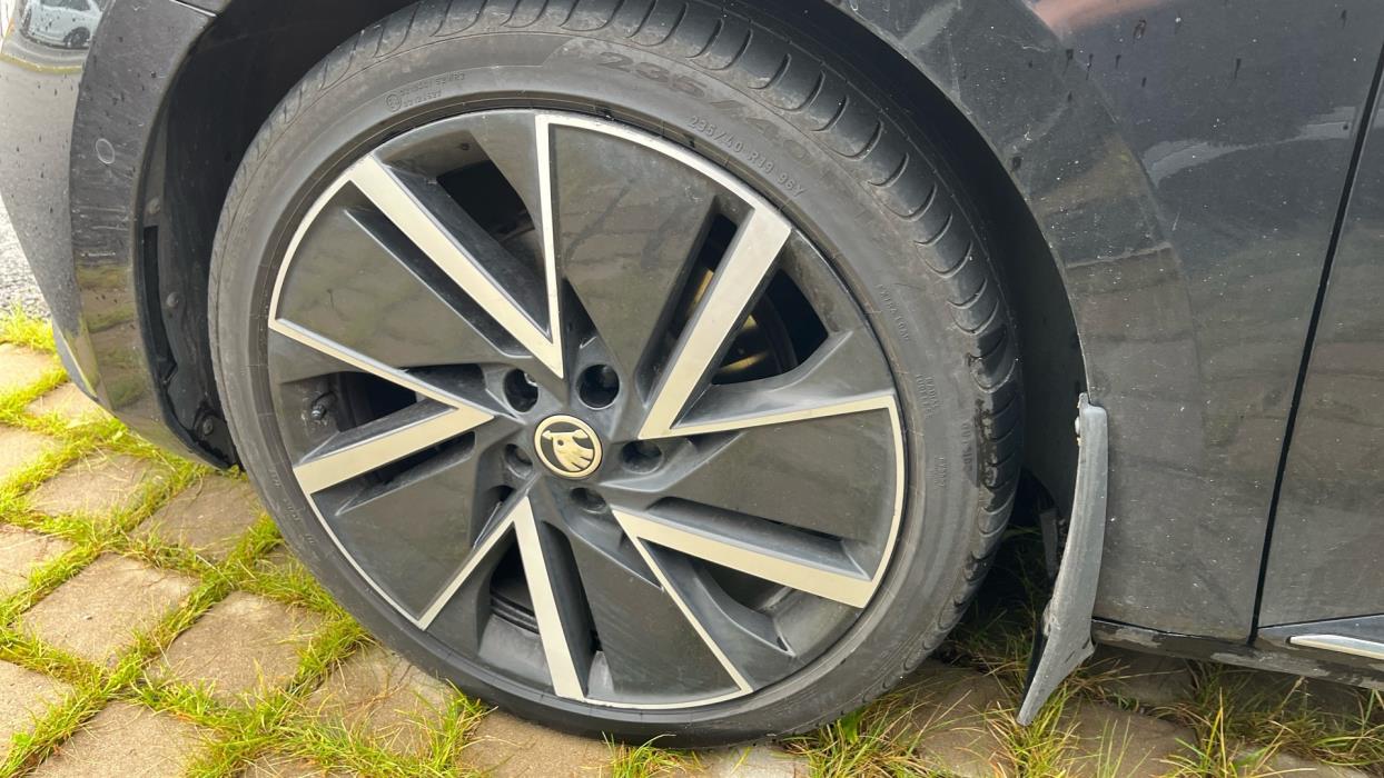 SKODA Superb 2023