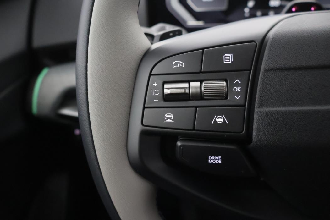 KIA EV4 2027