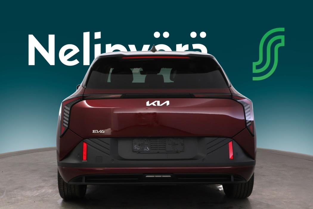 KIA EV4 2027