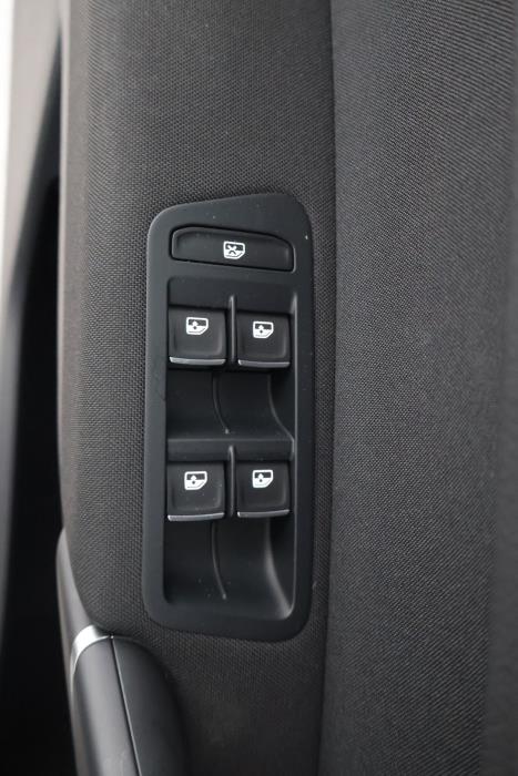 VOLKSWAGEN Golf Sportsvan 2016