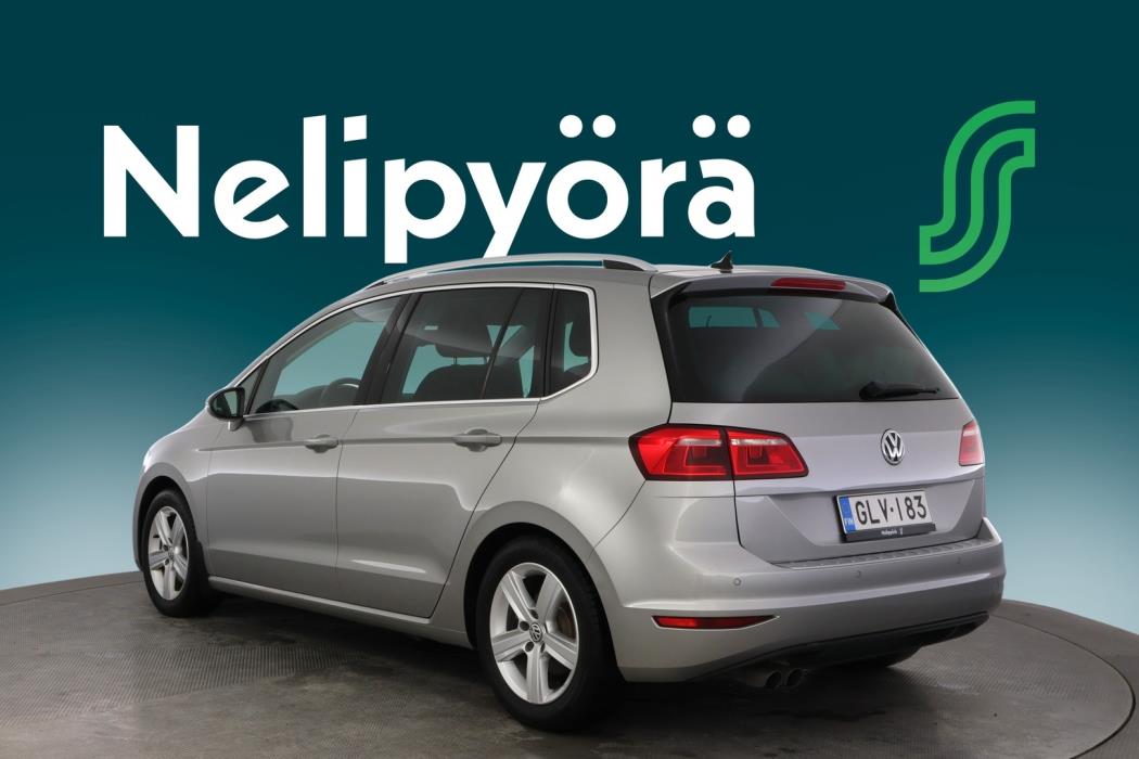 VOLKSWAGEN Golf Sportsvan 2016