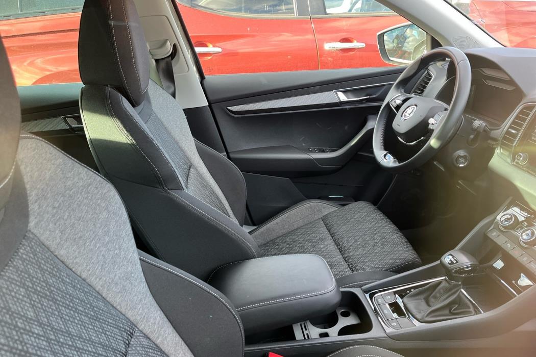 SKODA Karoq 2023