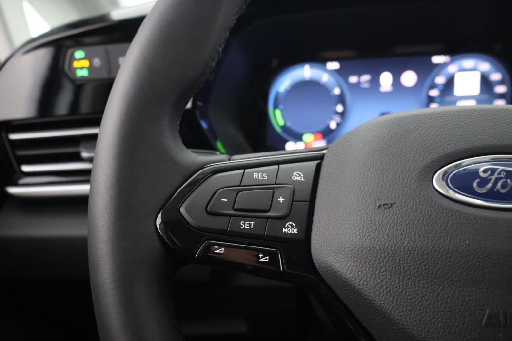 FORD TRANSIT CONNECT 2025