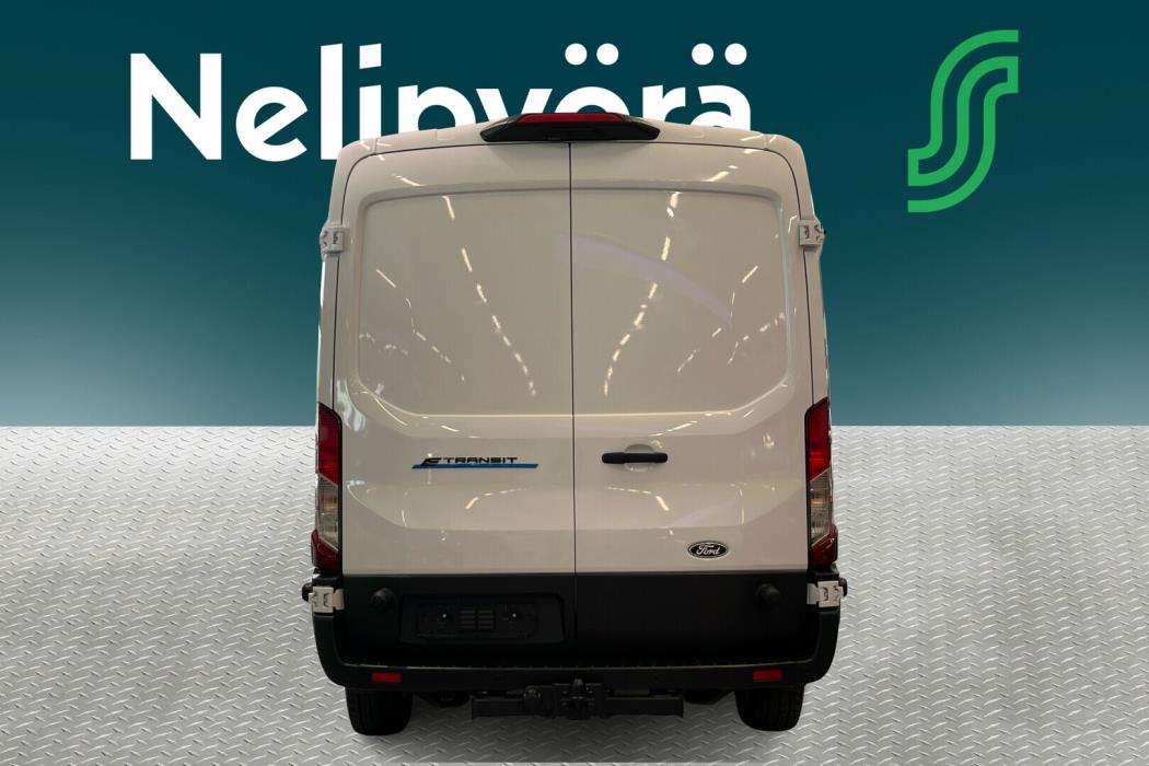 FORD TRANSIT 2025