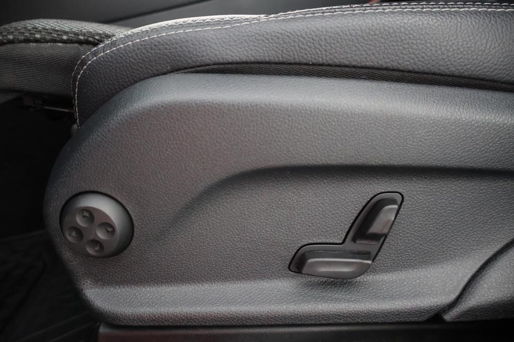 MERCEDES-BENZ GLC 2015