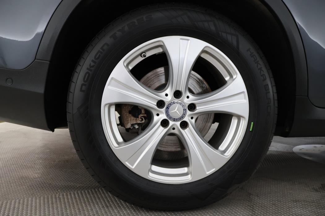 MERCEDES-BENZ GLC 2015