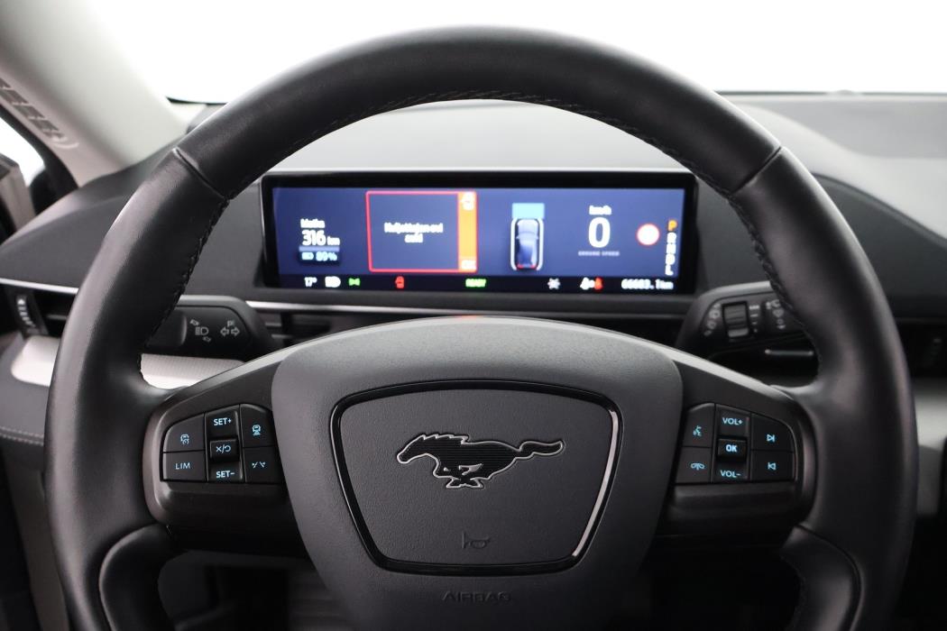 FORD Mustang Mach-E 2021