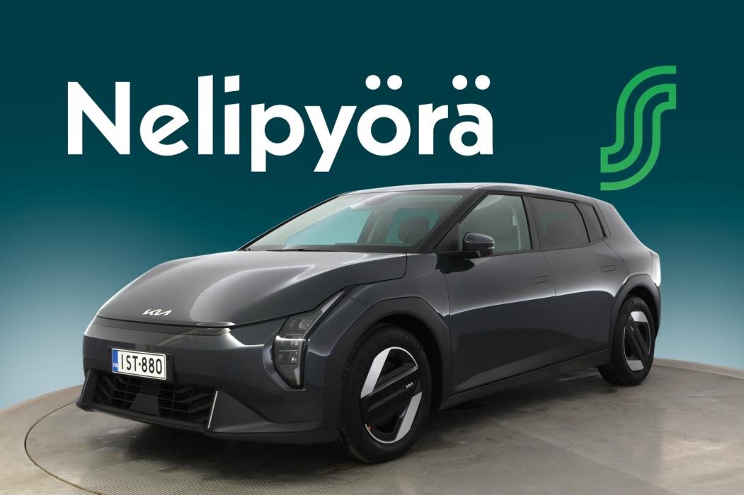KIA EV4 2026