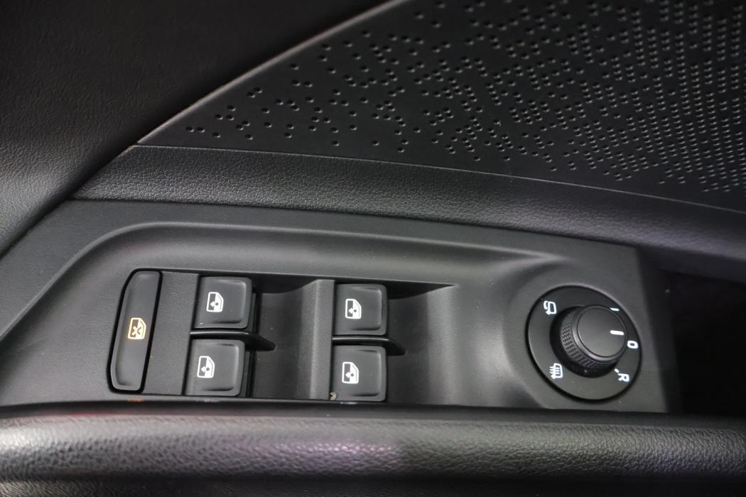 SKODA Enyaq 2023