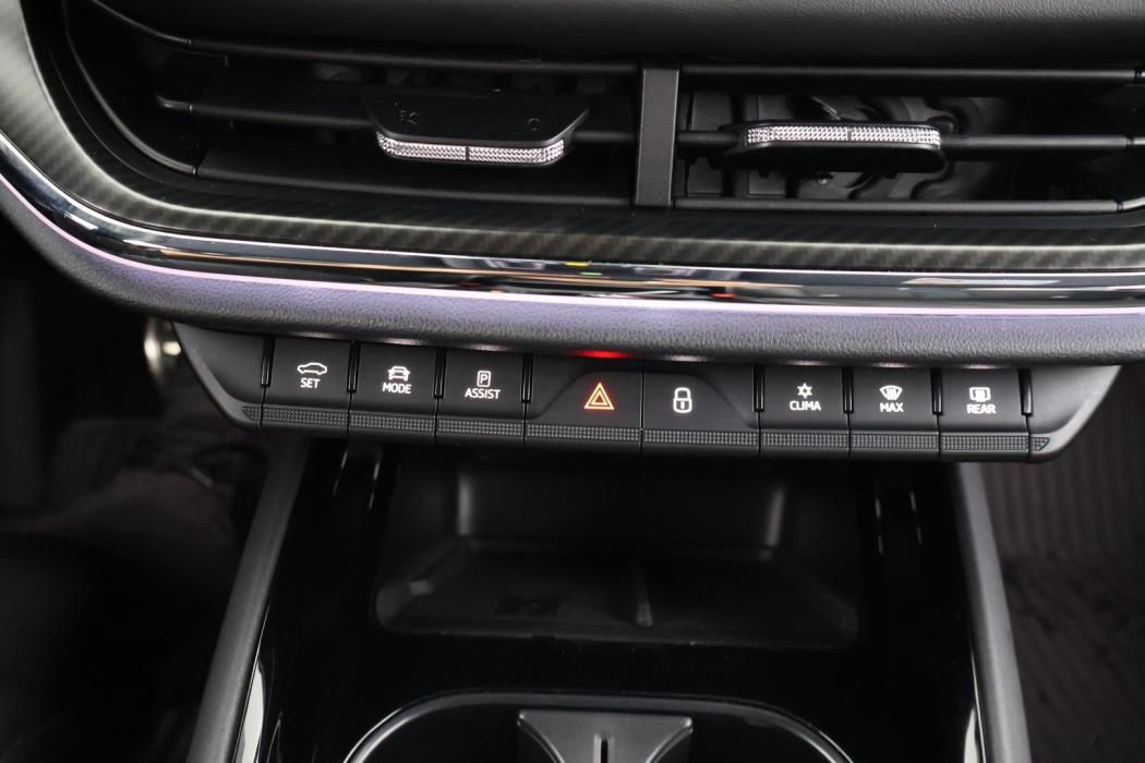 SKODA Enyaq 2023