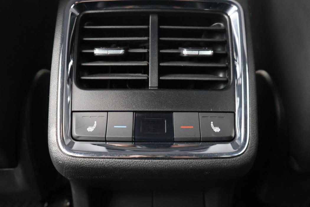 SKODA Enyaq 2023