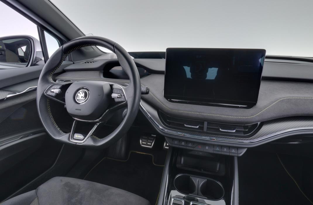 SKODA Enyaq 2024