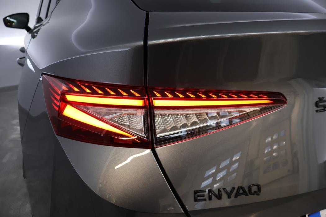 SKODA Enyaq 2024