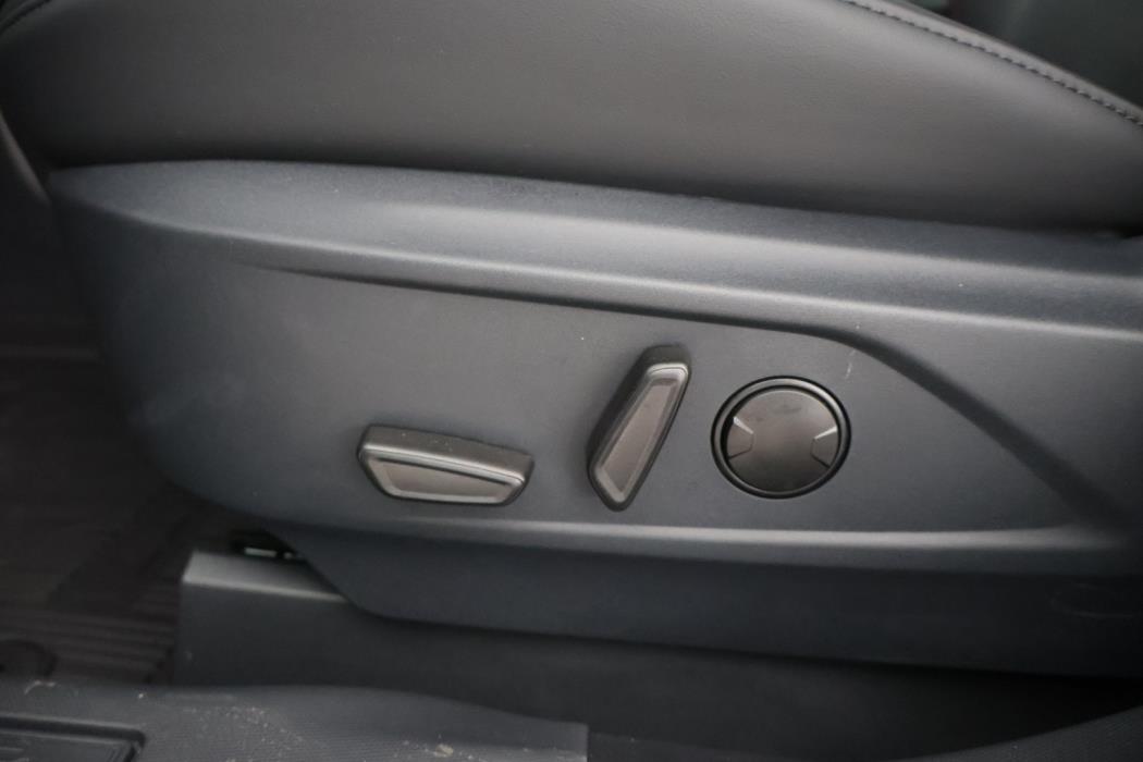 FORD Mustang Mach-E 2025