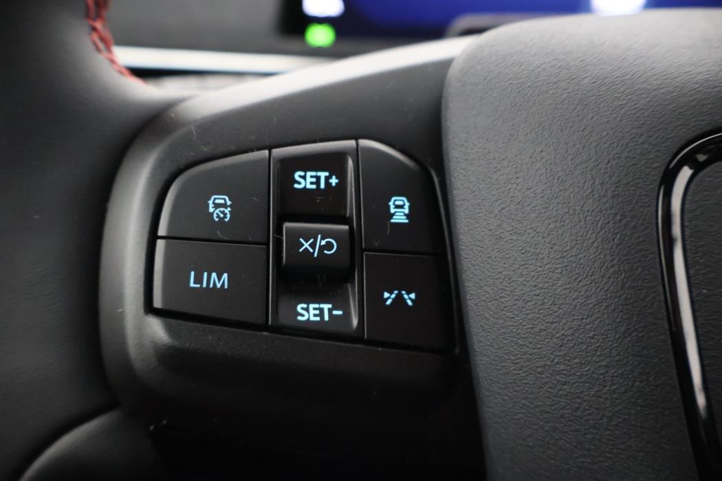 FORD Mustang Mach-E 2025