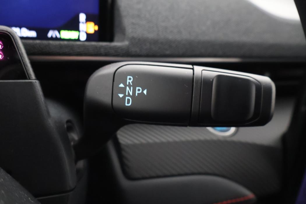 FORD Mustang Mach-E 2025