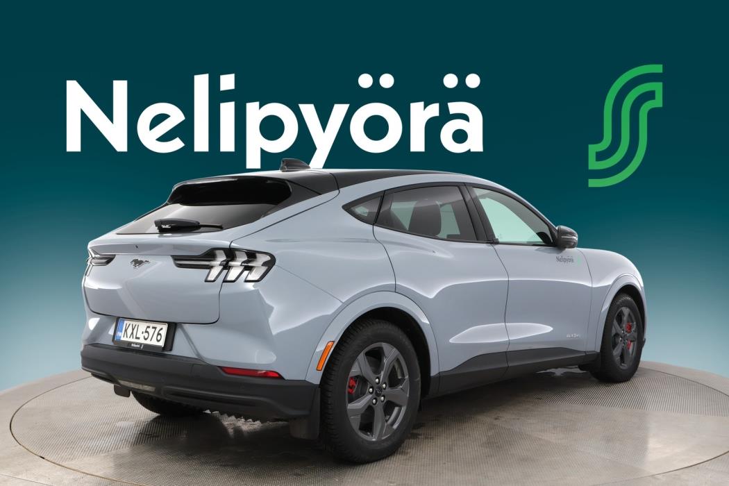 FORD Mustang Mach-E 2025