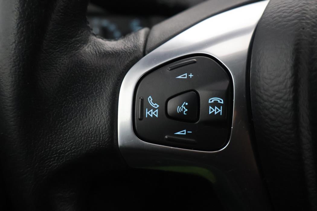 FORD Fiesta 2014