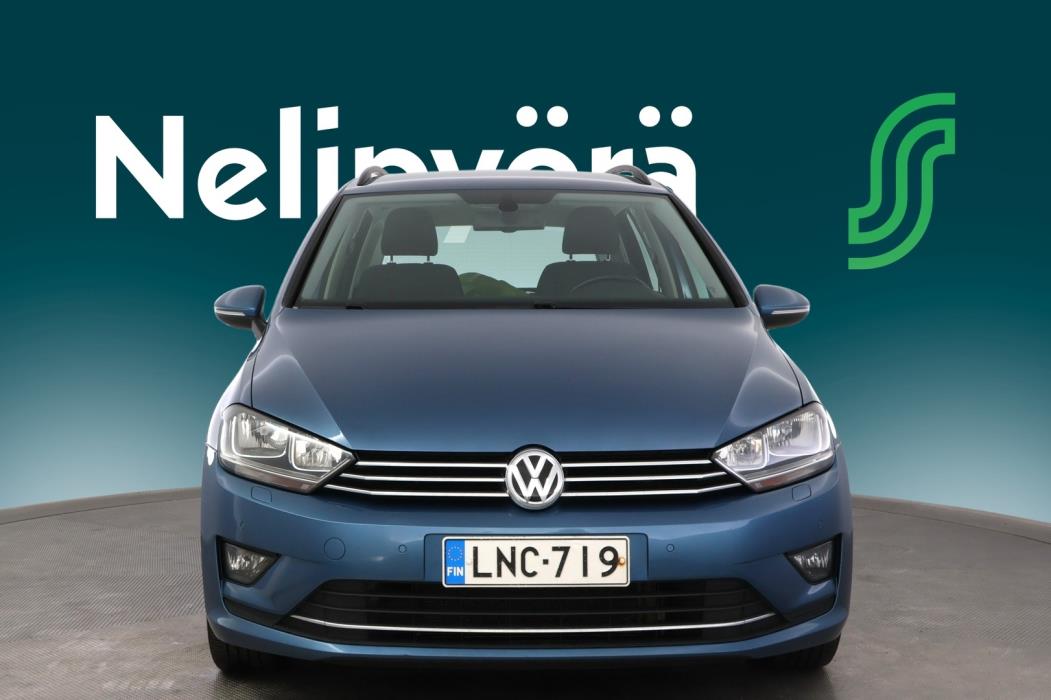 VOLKSWAGEN Golf Sportsvan 2016