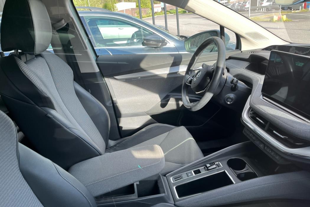 SKODA Enyaq 2023