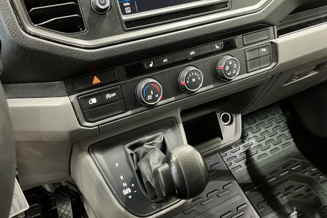 VOLKSWAGEN Crafter 2018