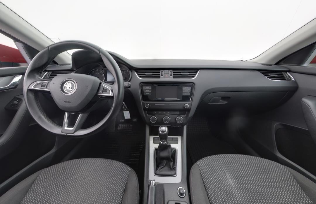 SKODA Octavia 2016