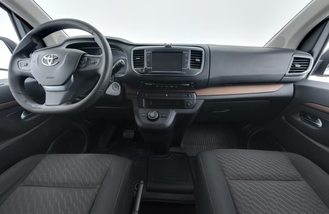 TOYOTA Proace Verso 2017