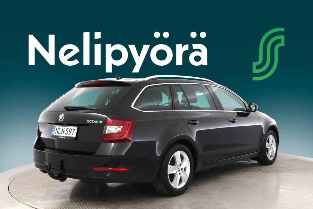 SKODA OCTAVIA 2019