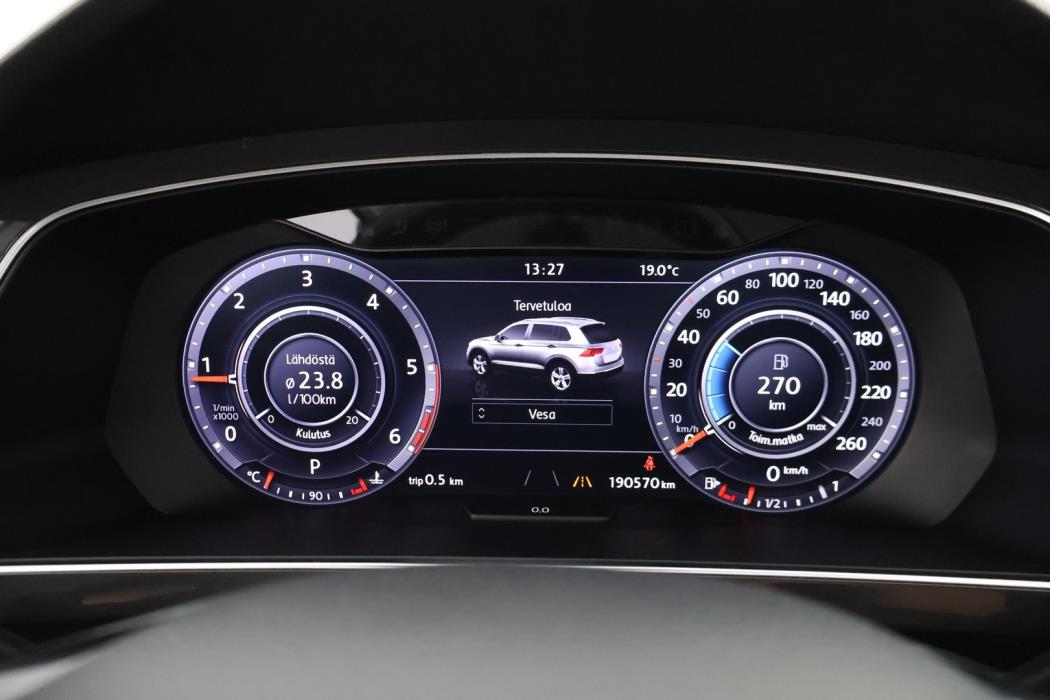 VOLKSWAGEN Tiguan 2016