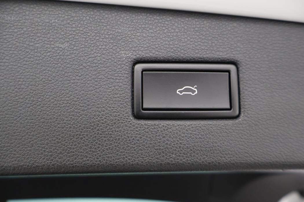 VOLKSWAGEN Tiguan 2016