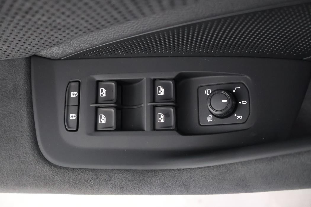 SKODA SUPERB 2026