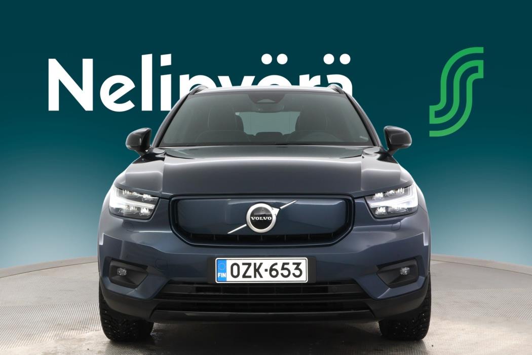 VOLVO XC40 2022
