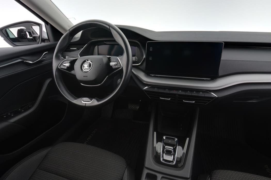 SKODA Octavia 2023
