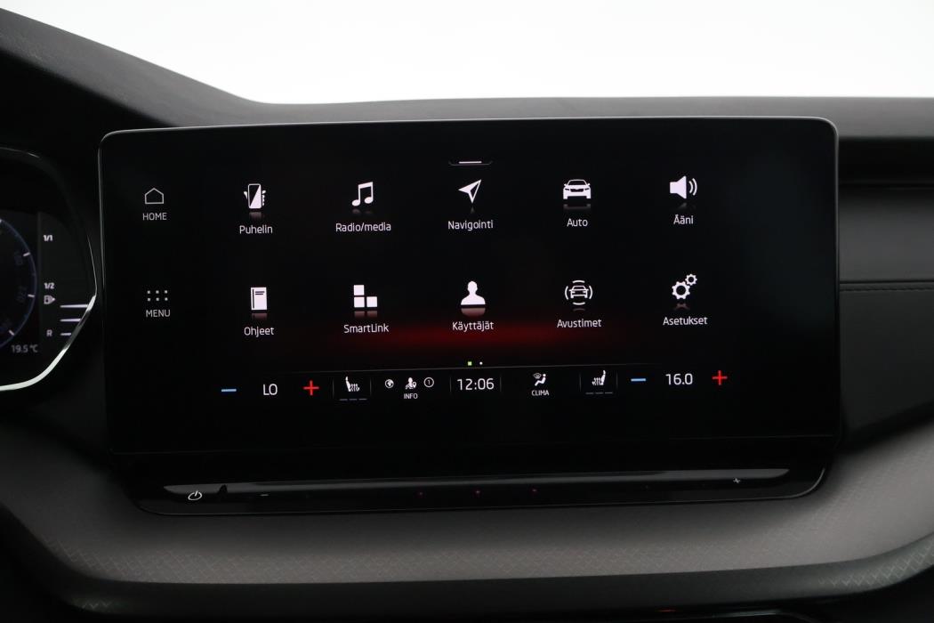 SKODA Octavia 2023